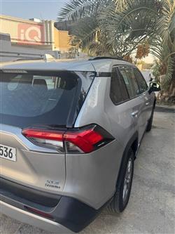 تۆیۆتا ڕاڤ 4